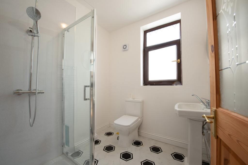 Caswell Street, Llanelli, SA15 1BS